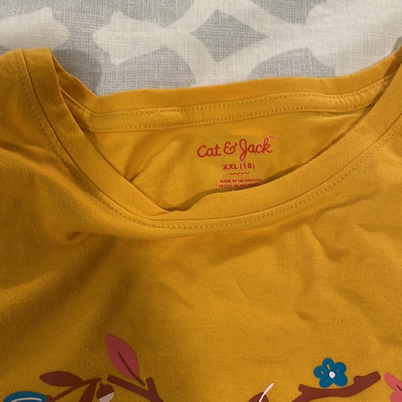 Cat & Jack like new fall theme long sleeve T - Picture 2 of 3
